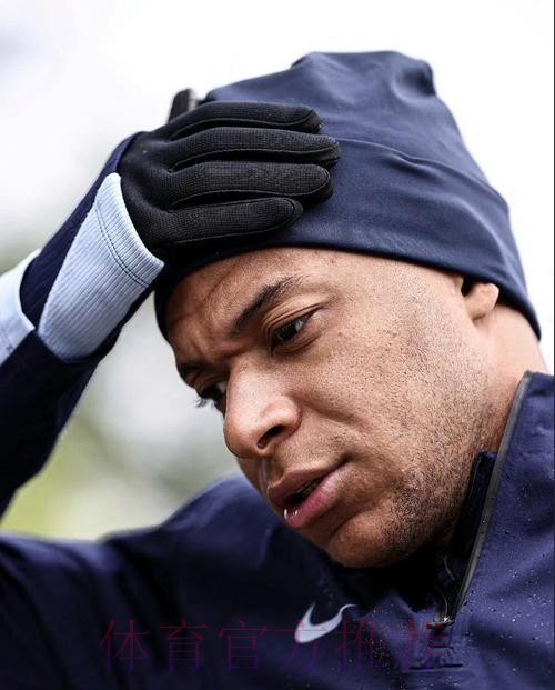 不欢而散?队报:巴黎决定再扣掉姆巴佩5月的工资 不欢而散?队报:巴黎决定再扣掉姆巴佩5月的工资